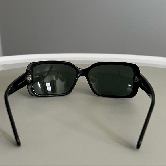 Vogue sunglasses, black rectangle frames, made in Italy - Picture 5 of 6